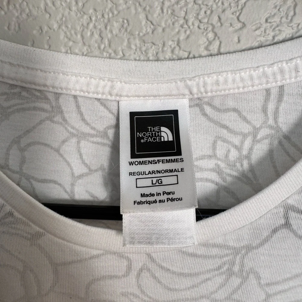 The North Face Textured Tee White Floral Women’s L - Picture 2 of 5